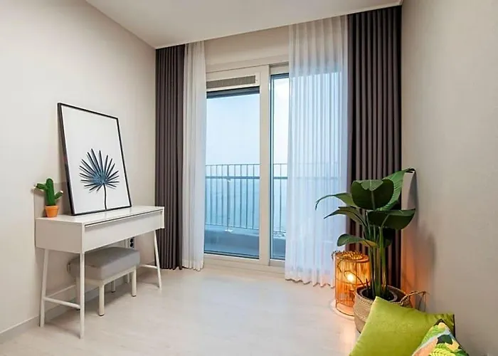 Newcz Osiria 4* Busan